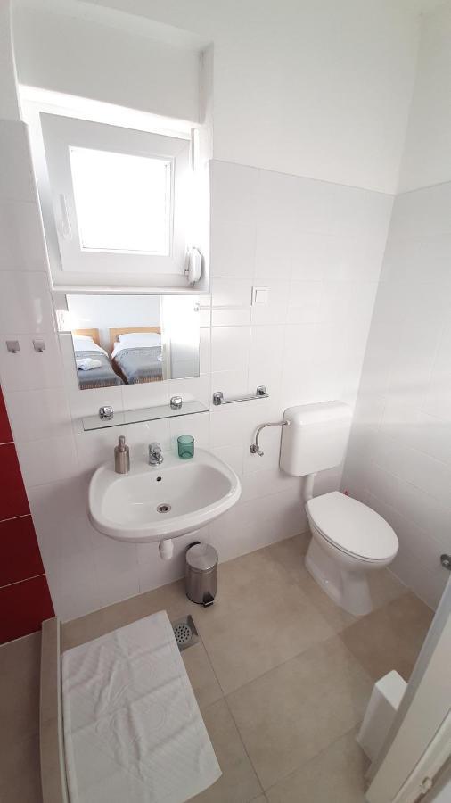 Posteja Rooms Zadar Eksteriør billede