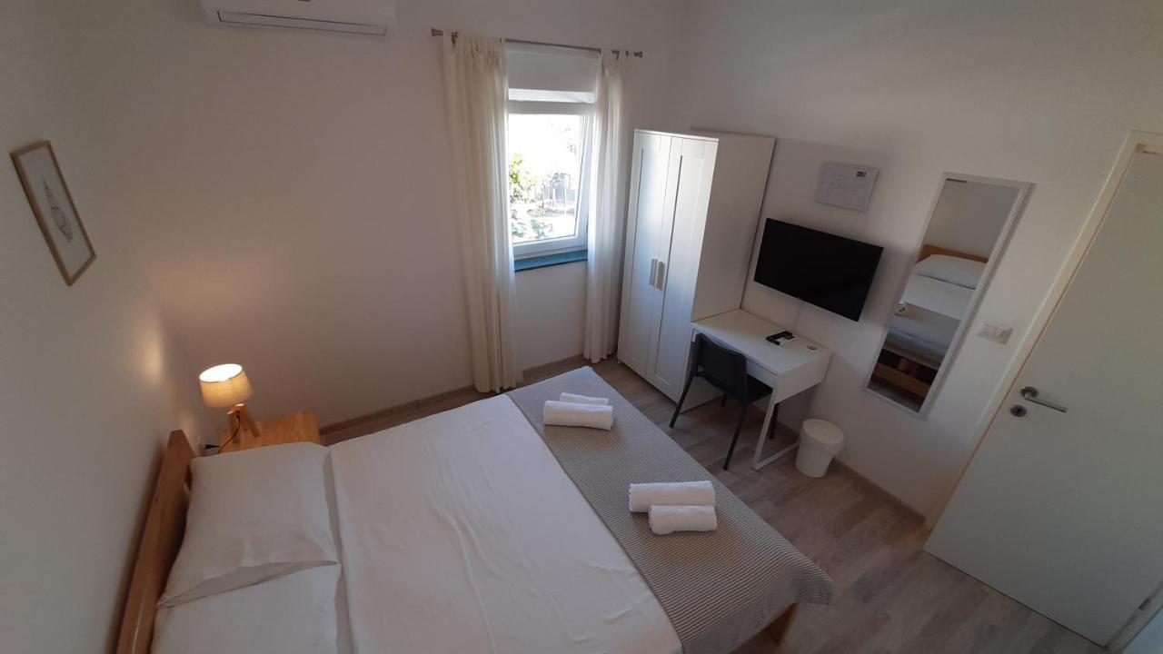 Posteja Rooms Zadar Eksteriør billede