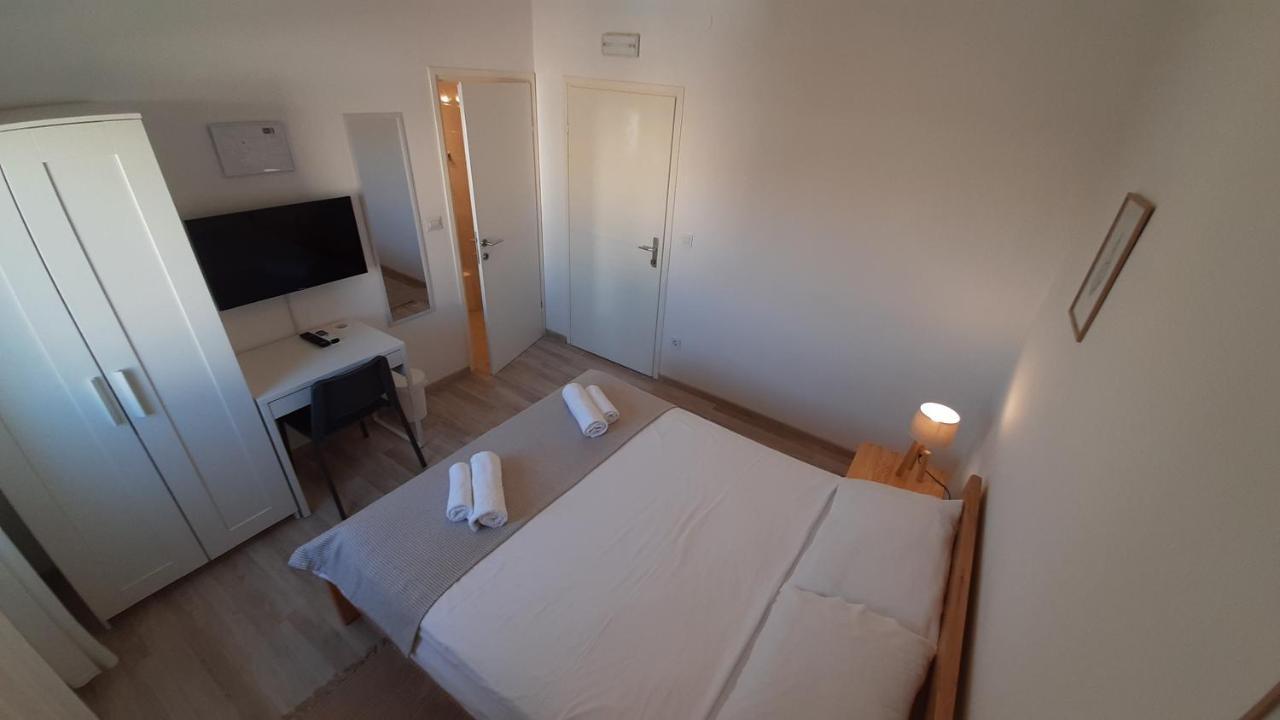 Posteja Rooms Zadar Eksteriør billede